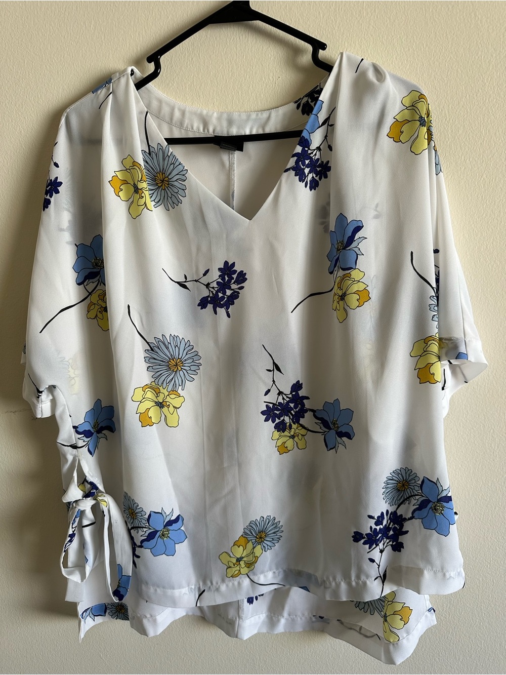 Floral Side Tie Blouse